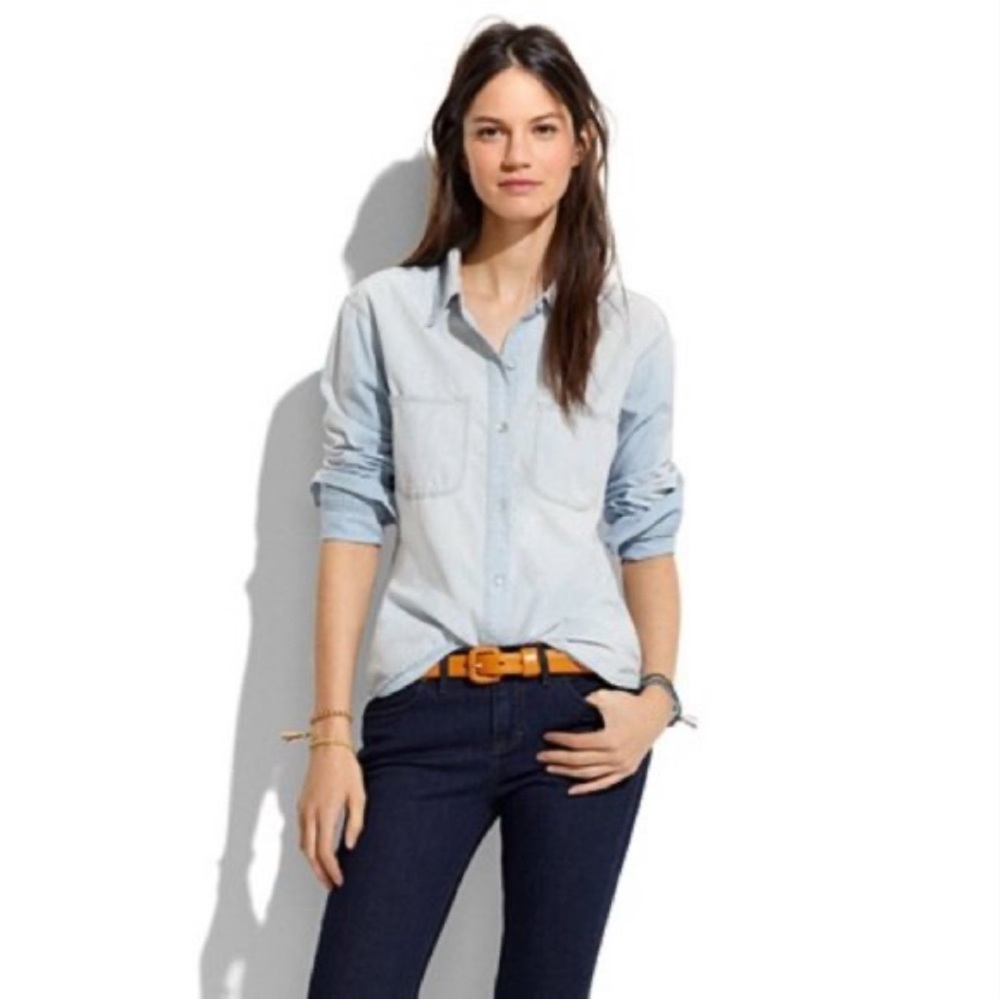 Madewell Chambray Button-Down Shirt | Slim Fit | Size S